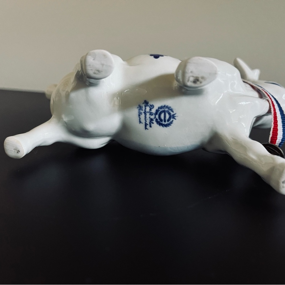 Collector Creamer - Picture 3 of 5